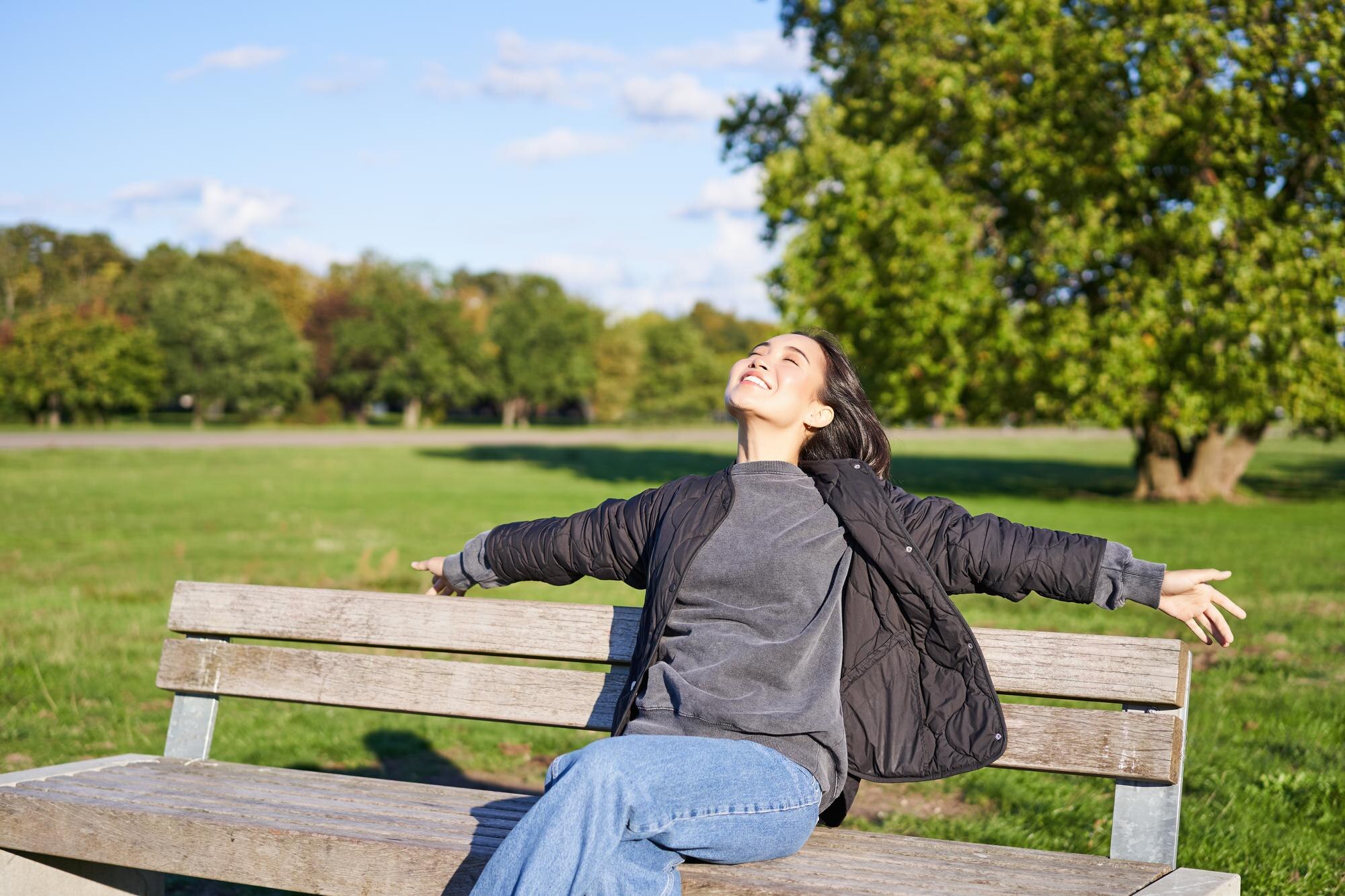 Persona relajada al aire libre